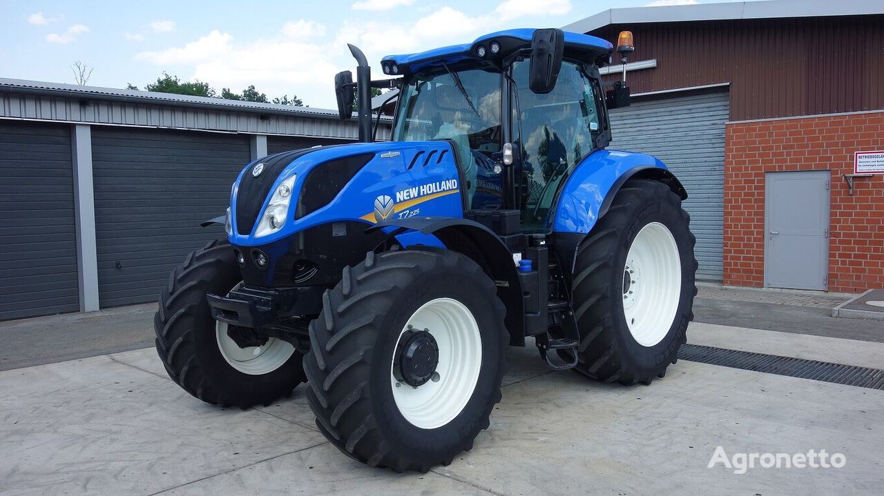 New Holland T7.225 AC mit Rangepoint RTX tractor de ruedas