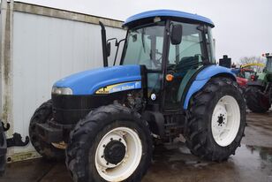 New Holland TD 5040  tractor de ruedas